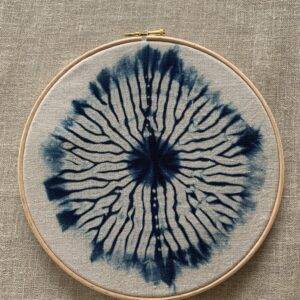 Tambour 20 cm bleu radiant fond naturel